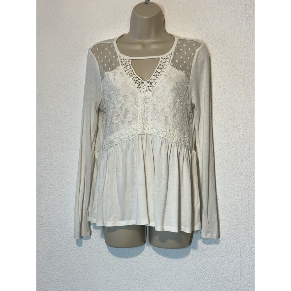 Y2K Eyeshadow Size M White Knit Babydoll Crochet Lace  Top Boho Dainty Cottageco